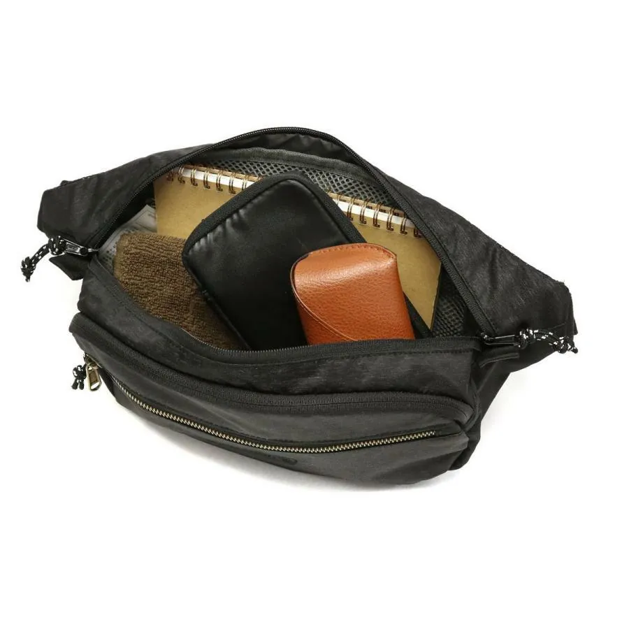 Coleman Walker Waist Bag Black littlething