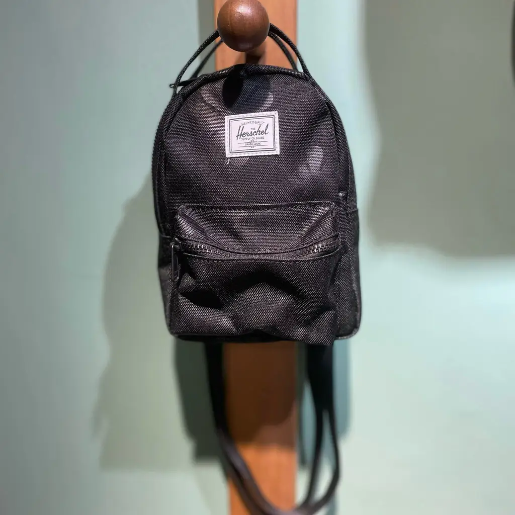 Herschel Hong Kong 分店 Sale